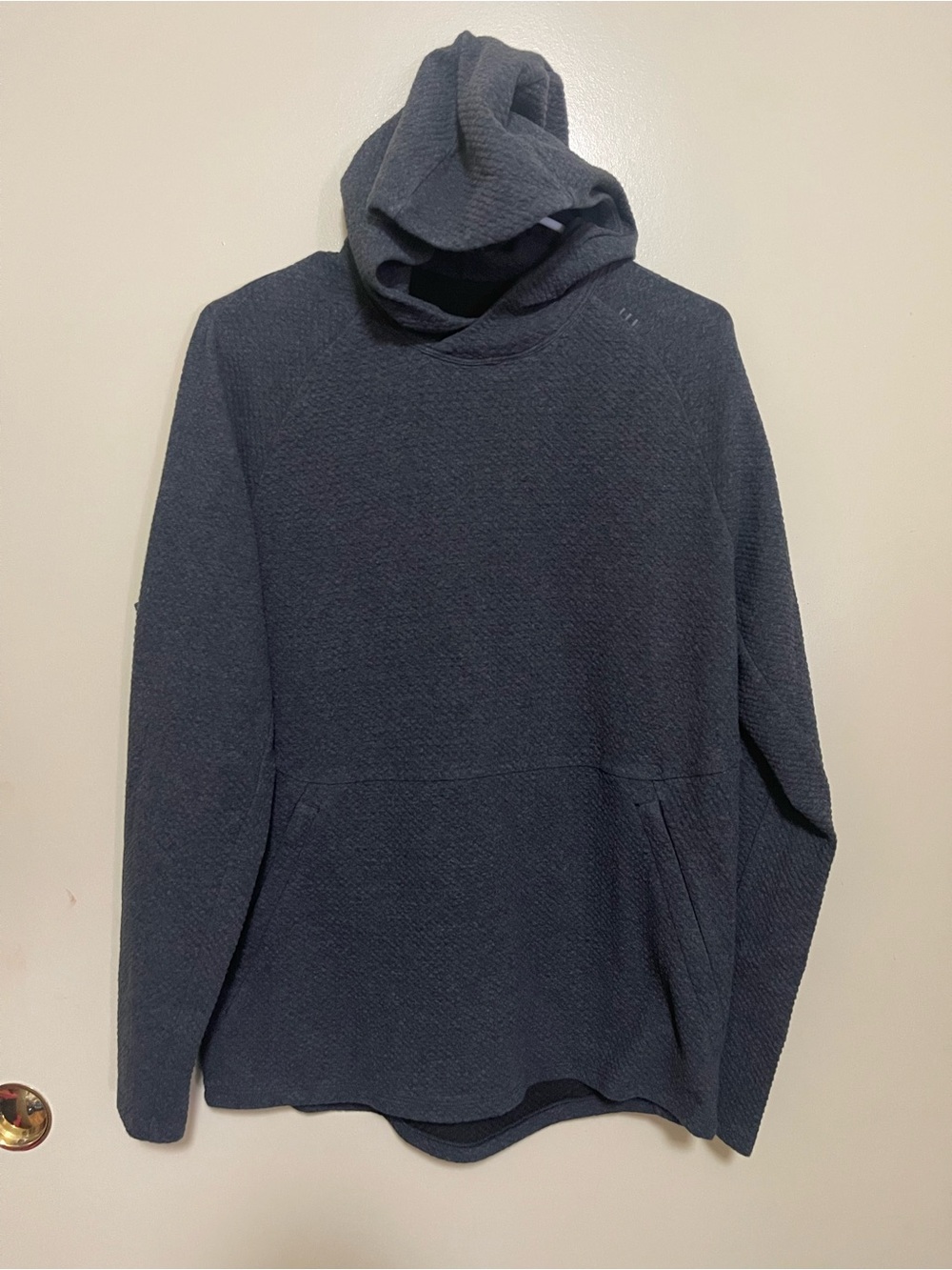 lululemon Men's Textured Hoodie - Gray Blue